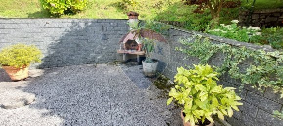 4 bedrooms House in Endine Gaiano, Italy No. 357961 8