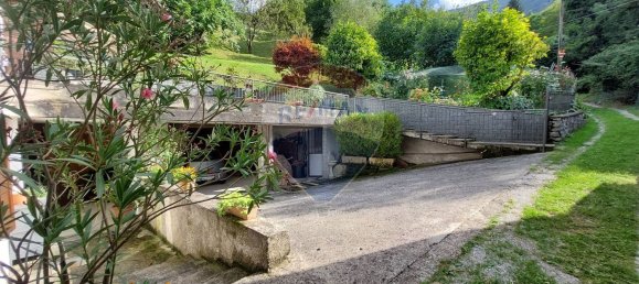 4 bedrooms House in Endine Gaiano, Italy No. 357961 17