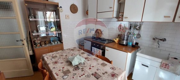 4 bedrooms House in Endine Gaiano, Italy No. 357961 44