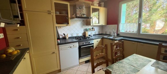 3 bedrooms House in Seine-et-Marne, France No. 334532 12