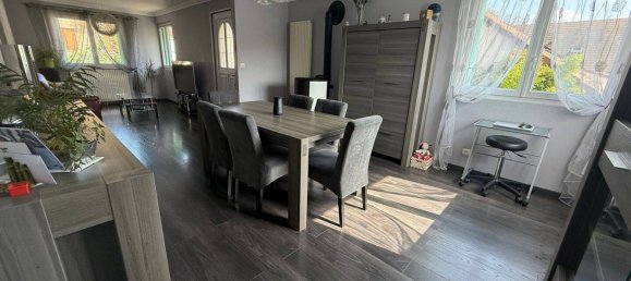 3 bedrooms House in Seine-et-Marne, France No. 334532 5