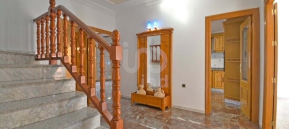 4 bedrooms Townhouse in Sax, Spain No. 262517 8