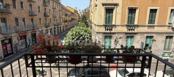 1 bedroom Apartment in Milan, Italy No. 374347 8