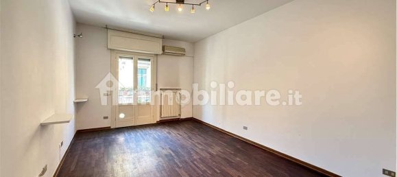 1 bedroom Apartment in Milan, Italy No. 374347 3