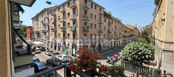 1 bedroom Apartment in Milan, Italy No. 374347 7