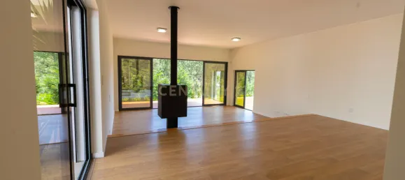 3 Schlafzimmer Villa in Colares, Portugal, Nr. 135594 6