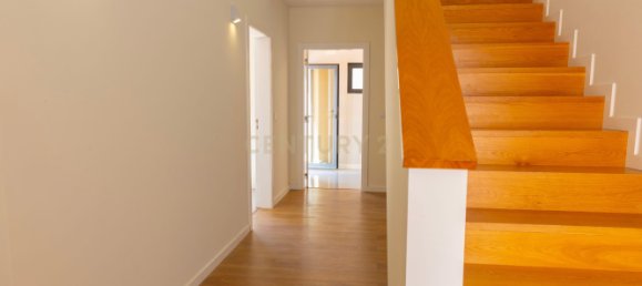 3 Schlafzimmer Villa in Colares, Portugal, Nr. 135594 27