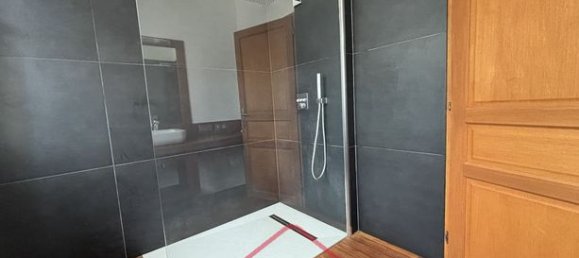 3 bedrooms House in Seine-Maritime, France No. 311904 10