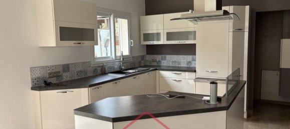 3 bedrooms House in Seine-Maritime, France No. 311904 4