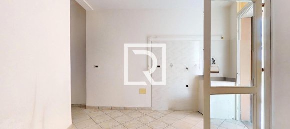 244m² Building in Ravenna, Italy No. 324069 9