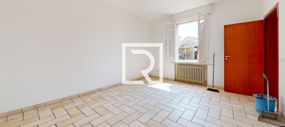 244m² Building in Ravenna, Italy No. 324069 31