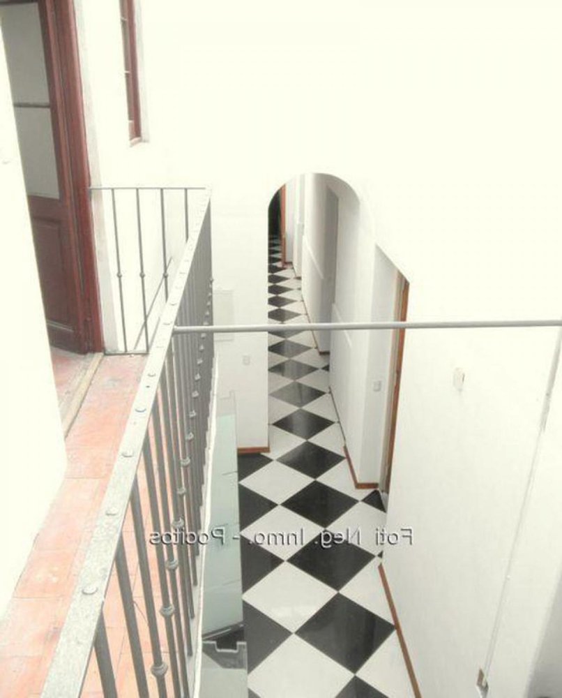 6 bedrooms House in Montevideo, Uruguay No. 7938