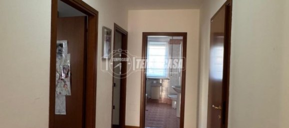 2 Schlafzimmer Wohnung in Thiene, Italy, Nr. 122129 4