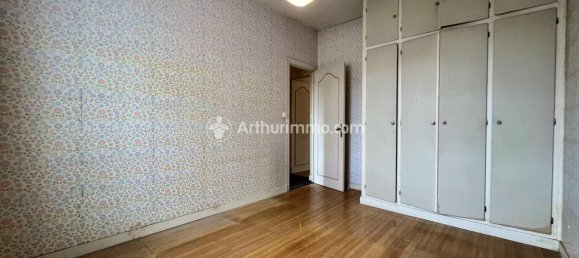 3 bedrooms House in Saint-Jean-d'Angely, France No. 282356 4