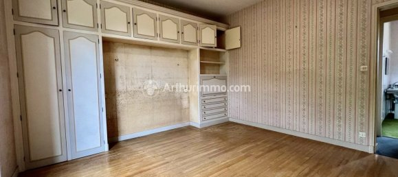 3 bedrooms House in Saint-Jean-d'Angely, France No. 282356 2