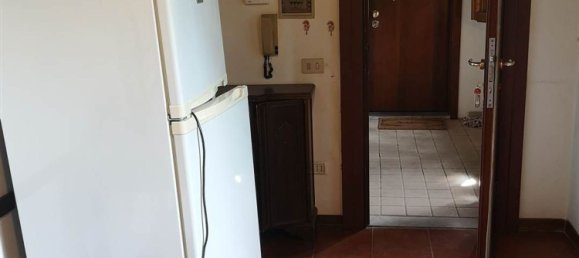 Квартира с 2 комнатами в Террануова Браччолини, Италия № 229898 15