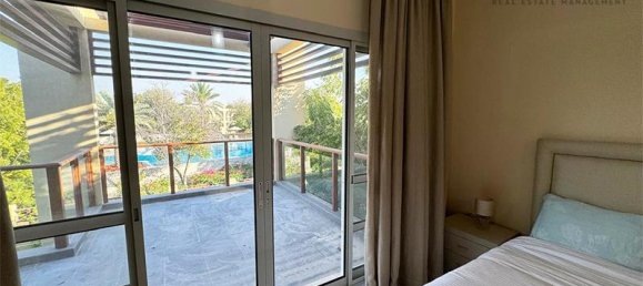 4 Schlafzimmer Villa in Mina Al Arab, UAE, Nr. 18700 18