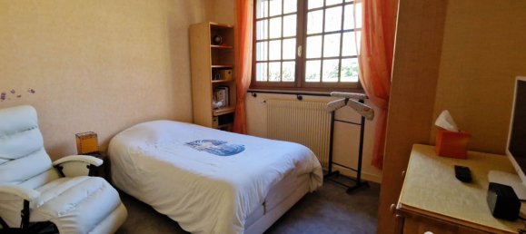 5 bedrooms House in Aureil, France No. 98817 3