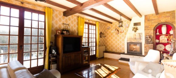 5 bedrooms House in Aureil, France No. 98817 21