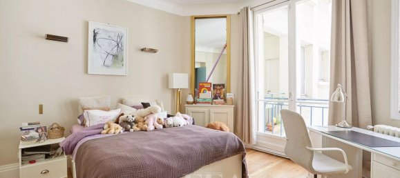 3 bedrooms Apartment in Paris, France No. 178950 15