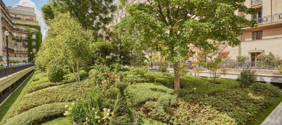 3 bedrooms Apartment in Paris, France No. 178950 21