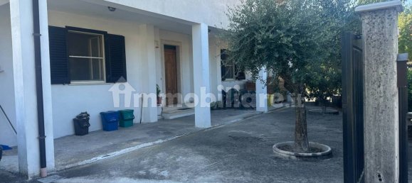 2 bedrooms Apartment in Monte San Giovanni Campano, Italy No. 273158 4