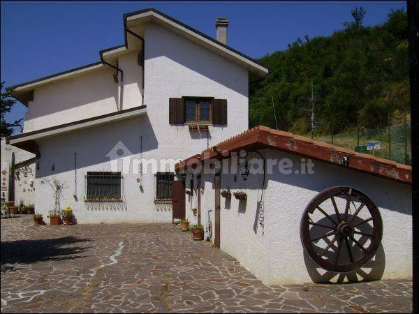 3 bedrooms Villa in Force, Italy No. 165281
