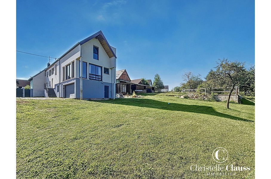 3 bedrooms House in Bouxwiller, France No. 335945