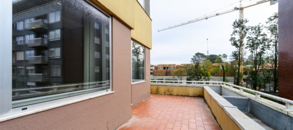 3 bedrooms Apartment in Porto, Portugal No. 108024 23