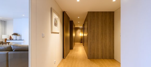 3 bedrooms Apartment in Porto, Portugal No. 108024 13