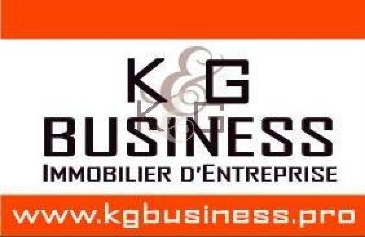 40m² Shop in Menton, France No. 18356