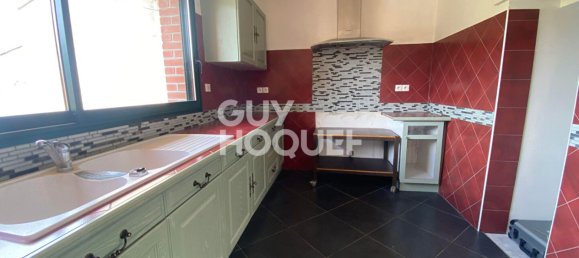 3 bedrooms House in Soissons, France No. 87460 18