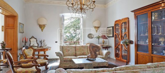 1 bedroom Apartment in Sarzana, Italy No. 221493 6