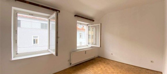 Дом с 6 комнатами в Грац, Австрия № 24030 5