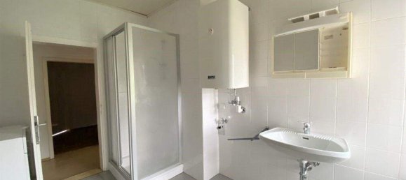 Дом с 6 комнатами в Грац, Австрия № 24030 8