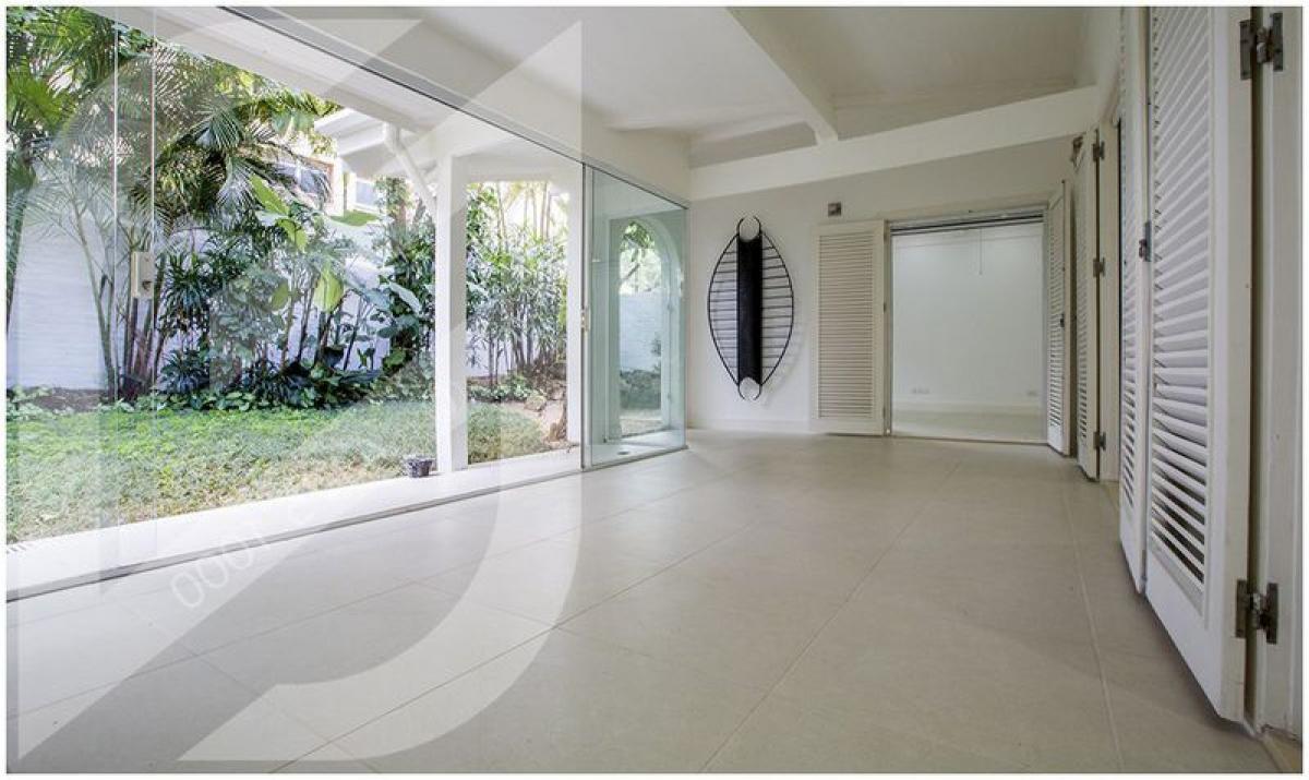 Дом с 3 спальнями в Сан-Паулу, Бразилия № 567766