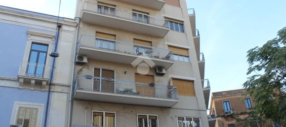 4 rooms Apartment in Catania, Italy No. 42193 52