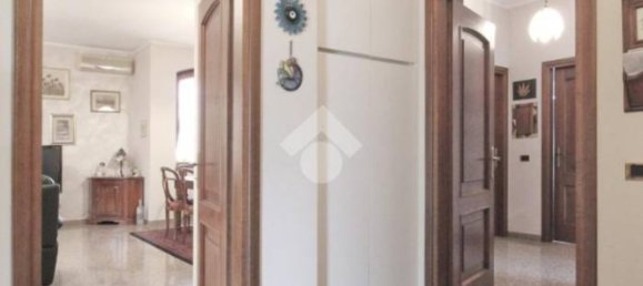 5 bedrooms Villa in Cassano d'Adda, Italy No. 150404 3