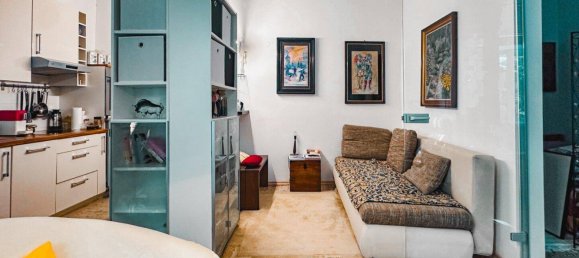 2 rooms Apartment in Alsergrund, Austria No. 205786 4