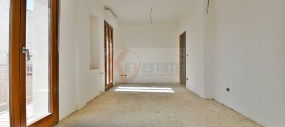 6-Zimmer Penthouse in Sassari, Italy, Nr. 119228 11