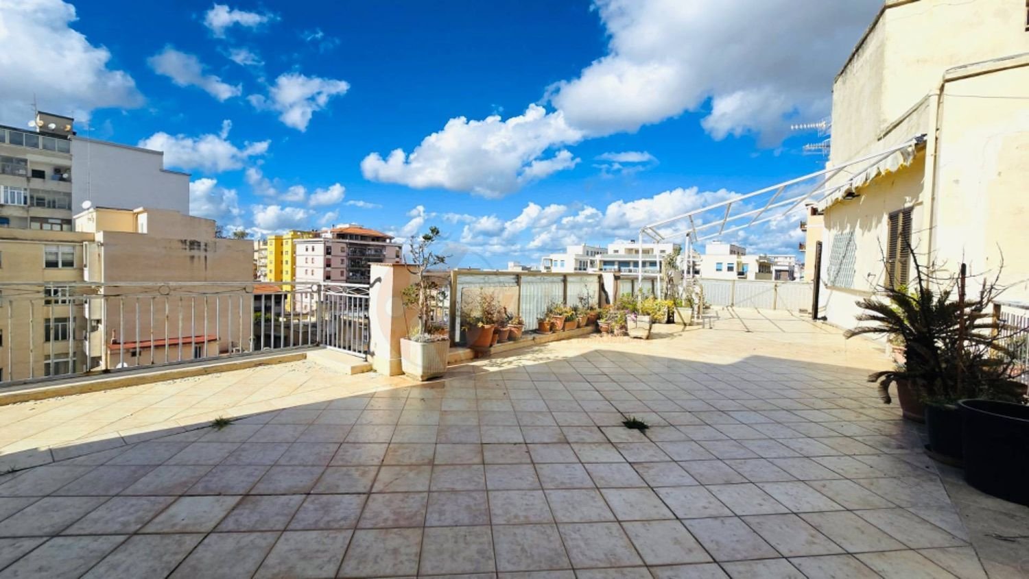 6-Zimmer Penthouse in Sassari, Italy, Nr. 119228