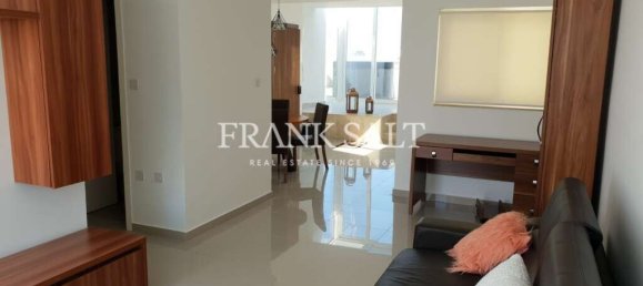 Penthouse T1 em Swieqi, Malta N.º 9214 5