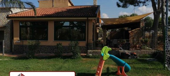 3 bedrooms Villa in Altavilla Milicia, Italy No. 136384 2