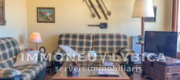 Apartamento de 3 dormitorios en Gerona, Spain No. 187317 4