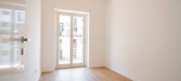 3 rooms Apartment in Catania, Italy No. 291045 7