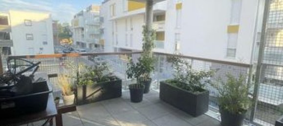 Apartamento de 2 dormitorios en Saint-Egreve, France No. 284938 8