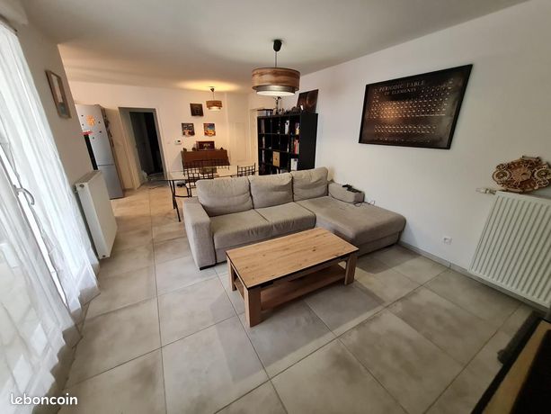 Apartamento de 2 dormitorios en Saint-Egreve, France No. 284938