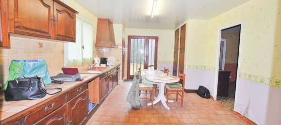 3 bedrooms House in Santranges, France No. 75654 31