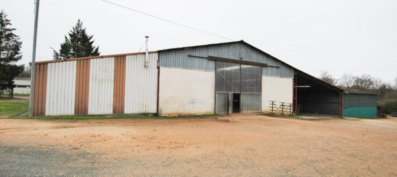 3 bedrooms House in Santranges, France No. 75654 16