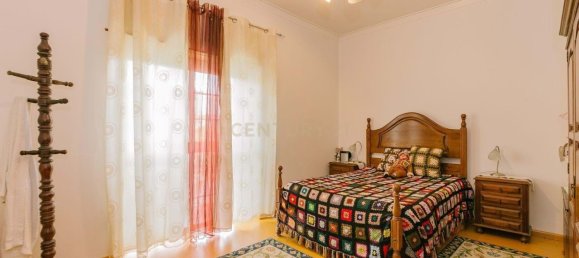 4 Schlafzimmer Villa in Loures, Portugal, Nr. 131143 13